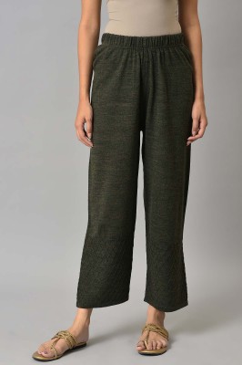 Aurelia Relaxed Women Green Trousers