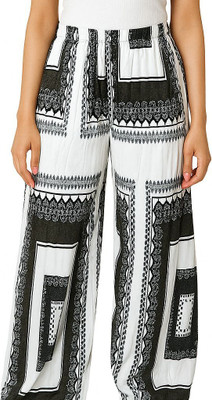 raamya Comfort Fit Women Black Trousers