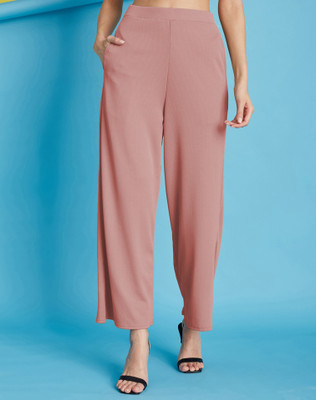 Selvia Relaxed Women Pink Trousers
