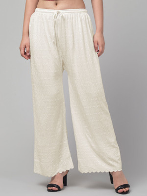 FamBee Relaxed Women Cream Trousers