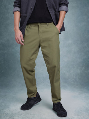 Roadster Straight Fit Men Green Trousers