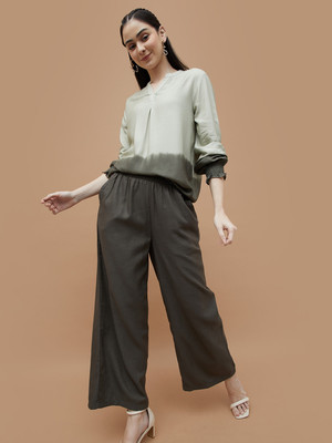 Fame Forever by Lifestyle Regular Fit Women Green Trousers