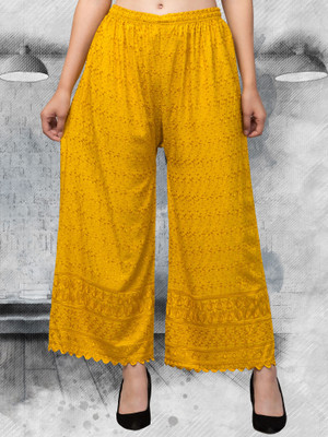 FamBee Relaxed Women Yellow Trousers