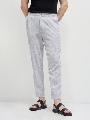 THE BEAR HOUSE Slim Fit Men White Trousers