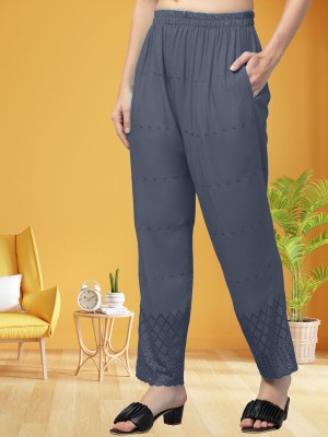 FamBee Relaxed Women Grey Trousers