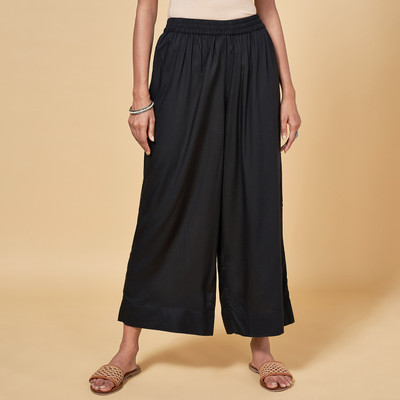 Rangmanch by Pantaloons Regular Fit Women Black Trousers