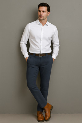 The Stanch Relaxed Men Grey Trousers