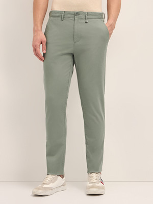 THE BEAR HOUSE Slim Fit Men Green Trousers