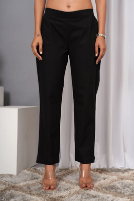 IQRAAR Regular Fit Women Black Trousers