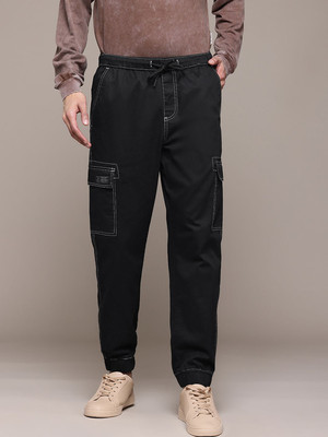 Roadster Relaxed Men Black Trousers