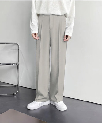 INDICLUB Loose Fit Men Cream Trousers