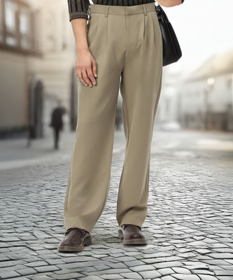 Urbano Fashion Loose Fit Men Light Green Trousers