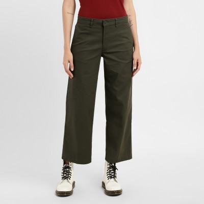 LEVI'S Relaxed Women Green Trousers