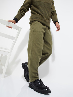 MAX Regular Fit Men Green Trousers