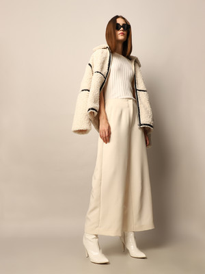 ONLY Flared Women Cream Trousers