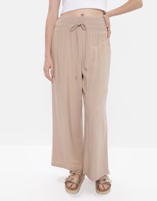 American Eagle Flared Women Beige Trousers