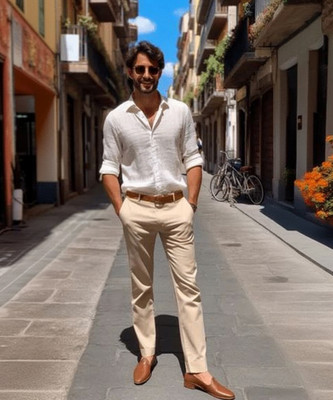 FUKUSO Regular Fit Men Cream Trousers