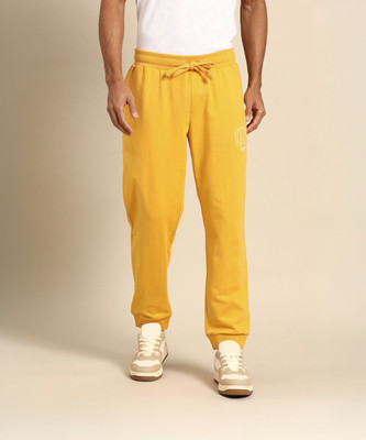 United Colors of Benetton Regular Fit Men Yellow Trousers
