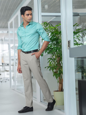 SUBTRACT Slim Fit Men Grey Trousers