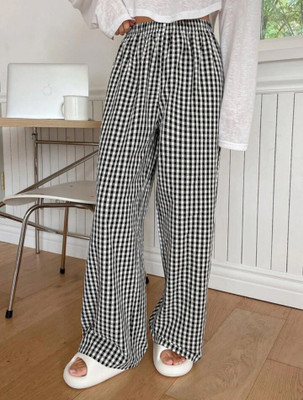 A R J FASHION Regular Fit Women Black, White Trousers