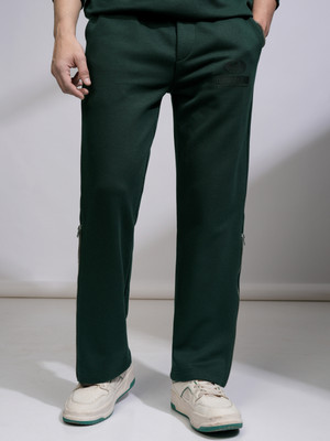 HIGHLANDER Straight Fit Men Green Trousers