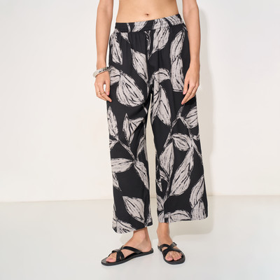 Rangmanch by Pantaloons Flared Women Black Trousers