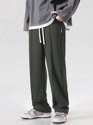 Leriya Fashion Regular Fit Men Green Trousers
