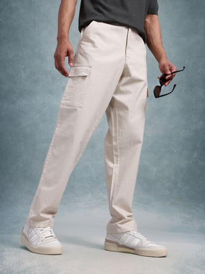 Roadster Relaxed Men Beige Trousers
