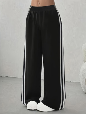 Dockstreet Loose Fit Women White, Black Trousers