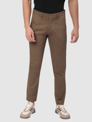 Stitch Hub Regular Fit Men Khaki Trousers