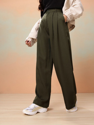 Mast & Harbour Relaxed Women Green Trousers