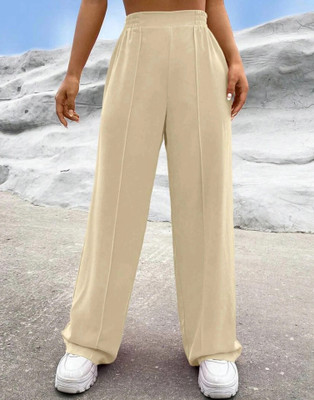 Selvia Relaxed Women Beige Trousers