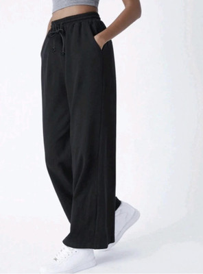 CROSHERIA LUXOSRY Regular Fit Women Black Trousers