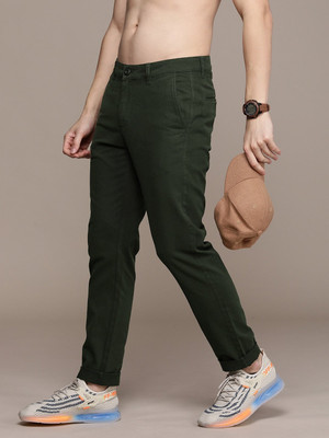 Roadster Regular Fit Men Green Trousers