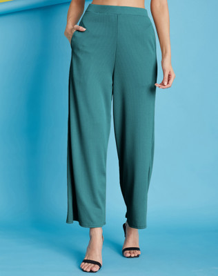 Selvia Relaxed Women Dark Green Trousers