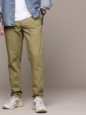 Roadster Regular Fit Men Green Trousers