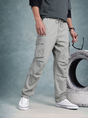Roadster Relaxed Men Green Trousers