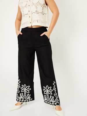 MAX Regular Fit Women Black Trousers