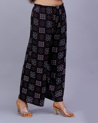 Anayra Relaxed Women Black Trousers