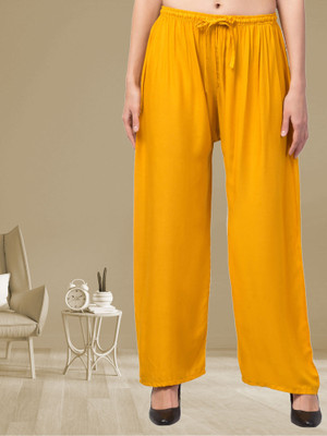 FamBee Relaxed Women Yellow Trousers