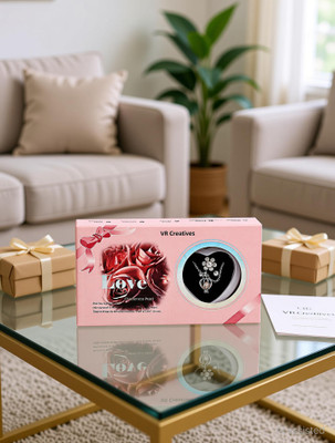 VR Creatives Showpiece Gift Set