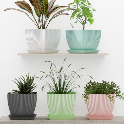 TrueCraft Set of 5 Decorative Flower Pots with Tray | Modern Indoor Outdoor Plant Pots Plant Container Set(Pack of 5, Plastic)