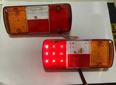 Auto MT Tail Lamp LED 2PC/Set Mahindra Bolero Pick-up Gen Maxi Truck Commercial Vehicle Brake Light Car, Truck LED (12 V, 24 W)(Universal For Car, Pack of 1)