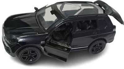 chakrika Diecast Metal Pull Back Vehicle| 1:32 Scale3 Doors Openable blk with y(Black, Pack of: 1)