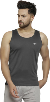 MISSILLE Solid Men Round Neck Grey T-Shirt