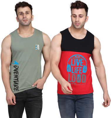 SLOWLORIS Printed Men Round Neck Black, Red, Light Green T-Shirt