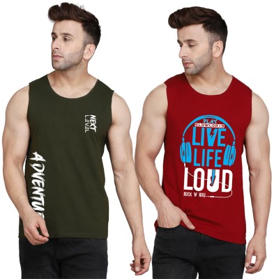 MINISTRY OF FRIENDS Printed Men Scoop Neck Maroon, Dark Green T-Shirt