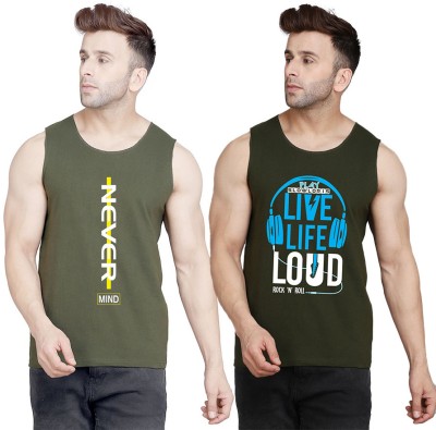 MINISTRY OF FRIENDS Printed Men Scoop Neck Dark Green, Green T-Shirt