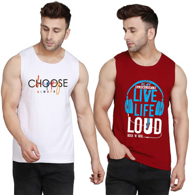 SLOWLORIS Typography Men Round Neck Maroon, White T-Shirt