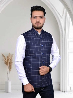 GEN X GALLERIA Checkered Men Waistcoat